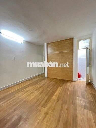 85m2 - Phan Văn Trị - Đường 10M - Tiện xây 6 Tầng