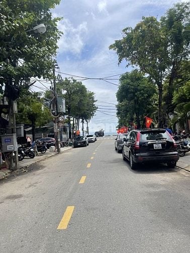 SIÊU HOT Hẻm Ô tô 370m2 Ngang 7.7m Trần Quang Khải, ST Chỉ 15 Tỷ 