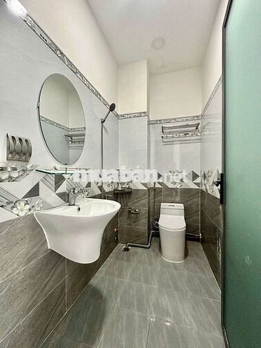 CHỈ TỪ 4X 5X CÓ PHÒNG MỚI FULL NỘI THẤT NGAY CV PHÚ LÂM BÀ HOM