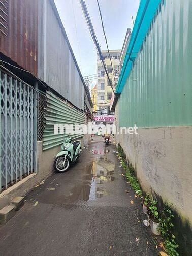 Nhà 3pn 3wc ngay DQH hẻm 1/  3m cách MT 20m, thích hợp gia đình ở