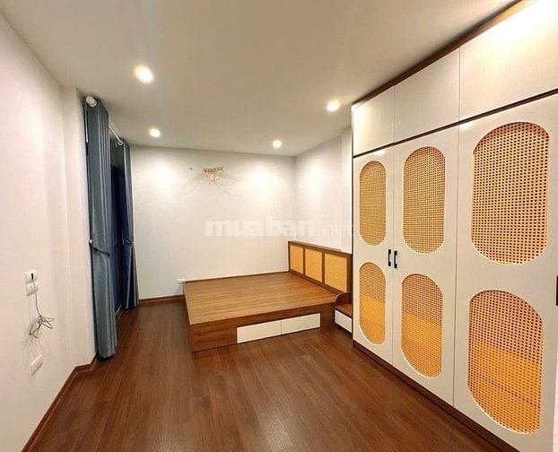 CỰC HIẾM –BÁN NHÀ TÂY HỒ Ở NGAY – 6 TẦNG THANG MÁY – 30m2 