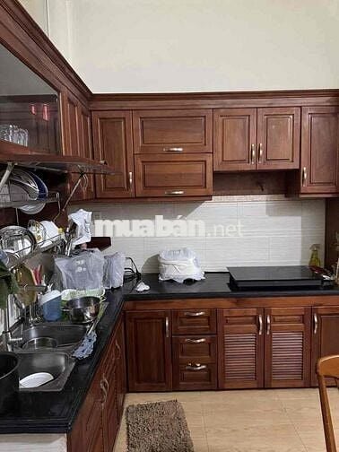 Nhà cho thuê full nội thất 4 phòng ngủ 3 tầng hẻm trước nhà 5m