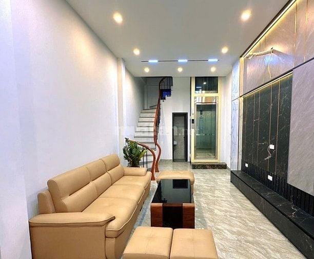 CỰC HIẾM –BÁN NHÀ TÂY HỒ Ở NGAY – 6 TẦNG THANG MÁY – 30m2 