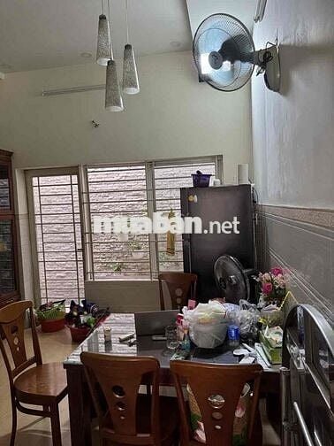 Nhà cho thuê full nội thất 4 phòng ngủ 3 tầng hẻm trước nhà 5m