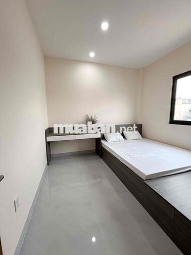 Cho thuê căn hộ 2 phòng ngủ 1 wc có ban công ngay Him Lam Quận 7