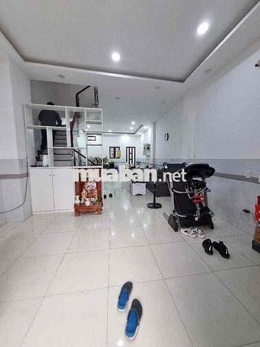 bán nhà hẻm xe hơi thông,70m2 xây 3 tầng chỉ 6.5 tỷ,Lê Đức Thọ,Gò Vấp