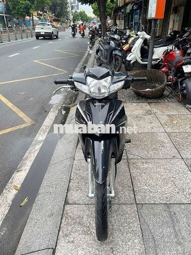Honda wave black 2017 mới 90% biển số 67