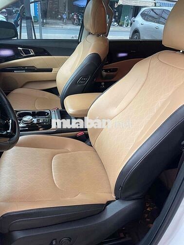 Kia Carnival 2021 2.2D Premium 8 chỗ - 70000 km