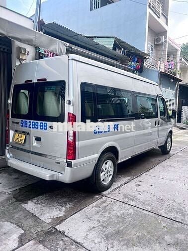 Ford Transit 2019 Luxury chỉ ĐRNV, xe rất mới