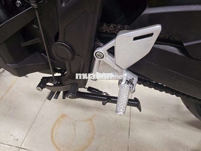 QUÝMOTOR CYCLE ĐÀ NẴNG, HONDA CB650R CÒN MỚI