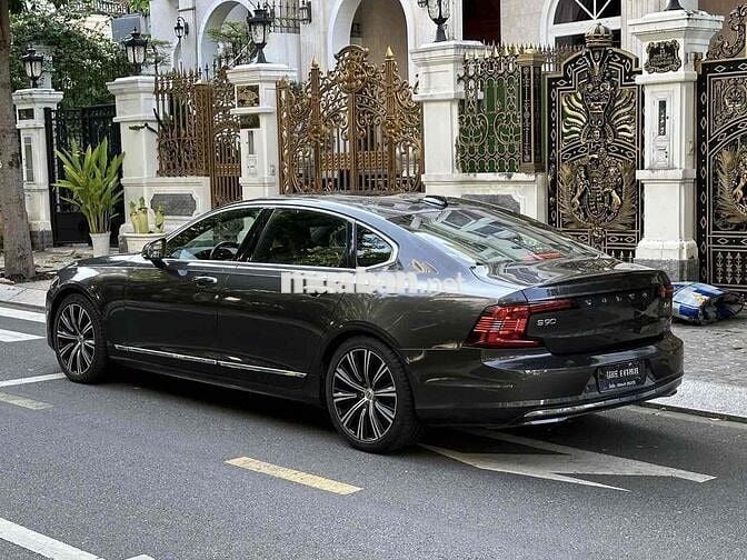 Volvo S90 Inscription LWB B6 AWD 2022 - 47.000 km