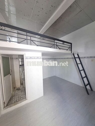 Cho thuê phòng cửa sổ trời thoáng, full nội thất gần chợ Thạch Đà