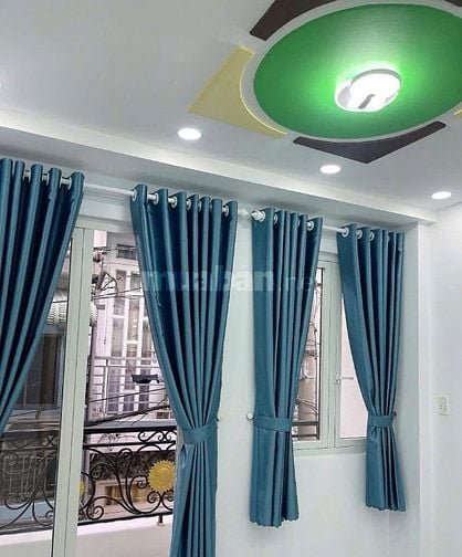Bán nhà 2 Tầng, 27m2, hẻm 4m, 2PN 2WC, 3.x Tỷ, Lê Văn Quới, Bình Tân L