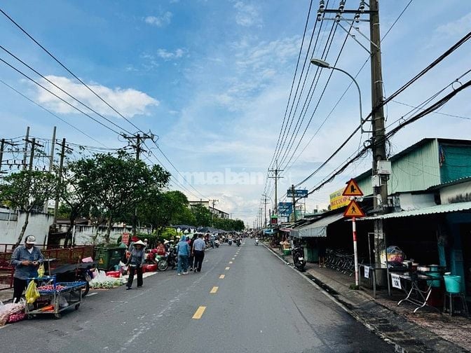 CHỊ CHỦ NGỘP CẦN TIỀN BÁN GẤP LÔ ĐẤT MT NGUYỄN PHONG SẮC THỊ TRẤN