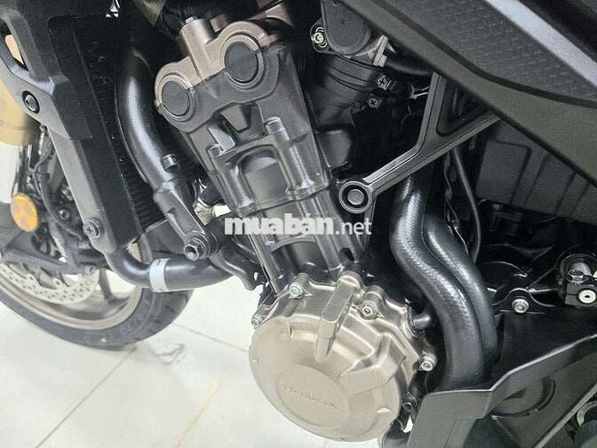 QUÝMOTOR CYCLE ĐÀ NẴNG, HONDA CB650R CÒN MỚI