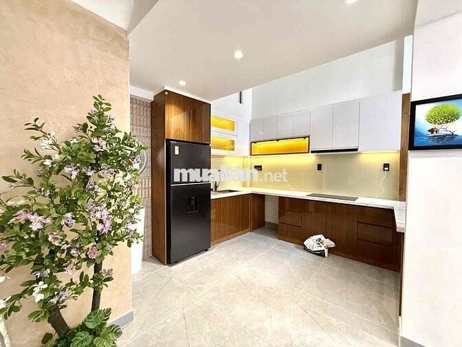 NGAY CV LÀNG HOA - LÊ VĂN THỌ - ĐS 19, SIÊU PHẨM 5 TẦNG, FULL NỘI THẤT