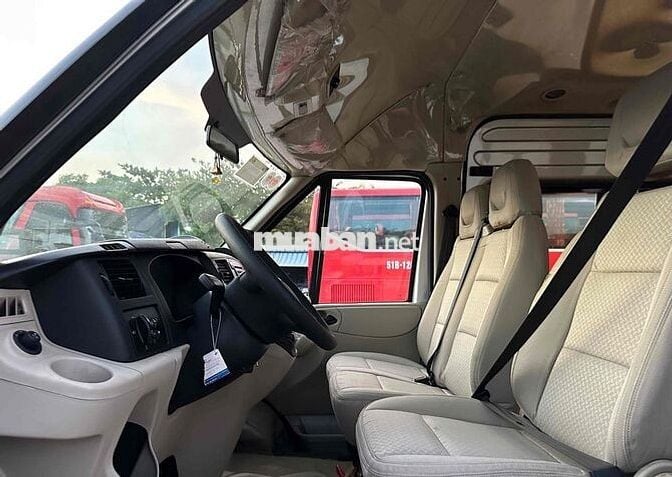 Ford Transit 2016 Cty không kinh doanh Zin rất đẹp