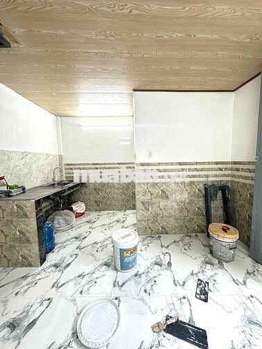 Gởi phí 3%..Mình chính chủ bán nhà đẹp ở ngay,xe hơi ngay nhà,an ninh.