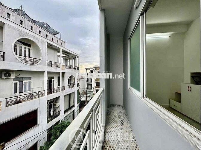 DUPLEX BAN CÔNG FULL NỘI THẤT MÁY GIẶT RIÊNG NGAY ĐẦM SEN