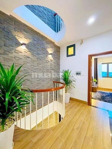 Bán căn nhà 60m2 đường Lê Văn Sỹ phường 1 Tân Bình. Giá 2tỷ490 triệu