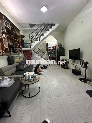 MẶT TIỀN KINH DOANH LÊ QUỐC TRINH – 2 TẦNG - NHÀ MỚI ĐẸP – SỔ NỞ HẬU N