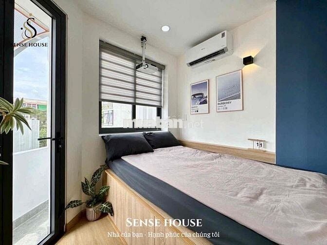 Studio ban công, máy giặt riêng, full NT mới, máy chiếu siêu chill