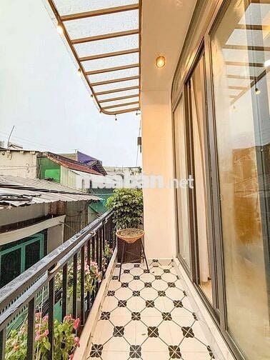 Phan Văn Trị, Bình Thạnh, 25m, 2 Tầng mới, 2pn, giá 4,9 tỷ