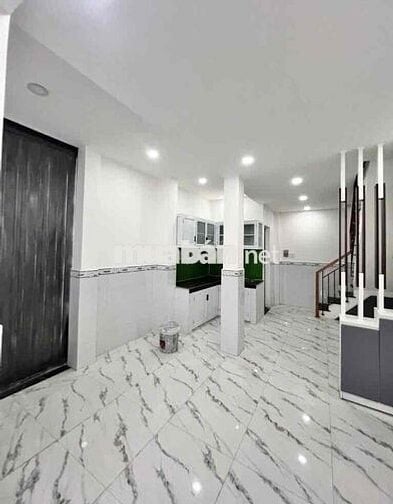 Bán nhà đẹp Bình Tân HXH 7m, 48m2- 3 tầng- 4,5 Tỷ, gần BV Bình Tân