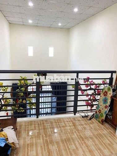 BÁN NHÀ 72M2 2PN 2WC CÓ 1 LẦU MỚI TINH XE HƠI 5M Đ PHẠM NGỌC THẠCH