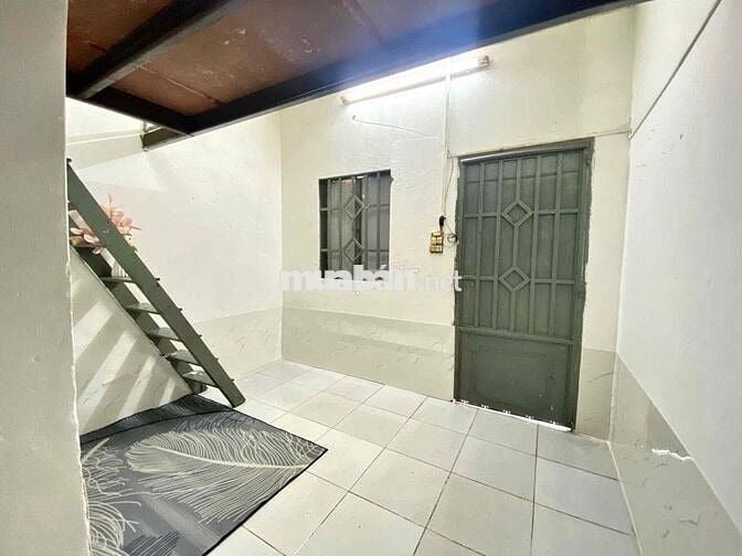 PHÒNG TRỌ GIÁ RẺ FREE XE TẠI ĐƯỜNG NGUYỄN TƯ GIẢN