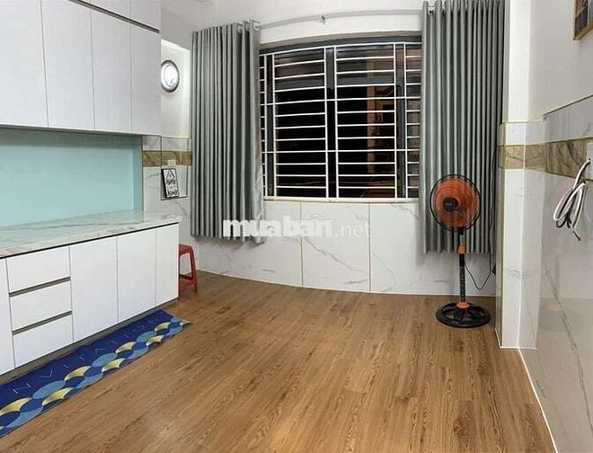 Mặt tiền kinh doanh, Bùi Quang Là, 28m, 5 tầng, giá 5.25 tỷ