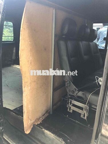 Toyota Hiace 2005 - 100000 km