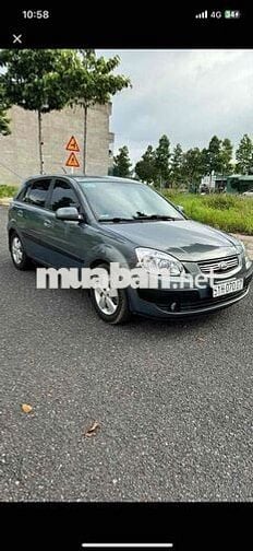 Kia Rio 2008 1.6 MT - 150000 km