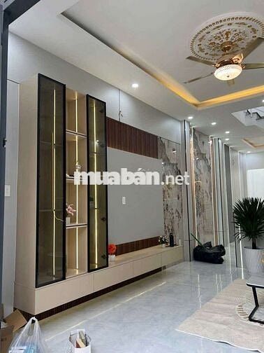 NHÀ MỚI ĐẸP ĐÚC KIÊN CỐ ĐƯỜNG HUỲNH THỊ HAI PHƯỜNG TRUNG MỸ TÂY . Q12