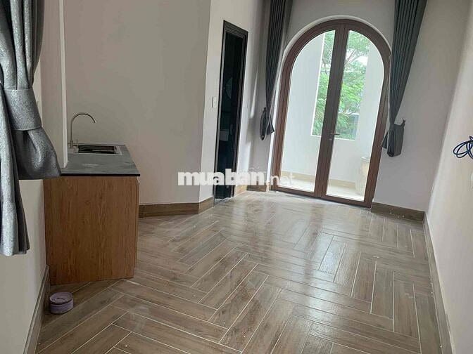 Thuê Căn Hộ Cao Cấp - Làng Đại Học Bình Chánh - Có Bancol