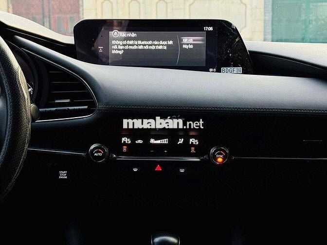 Mazda 3 2022 1.5L Luxury - 55300 km