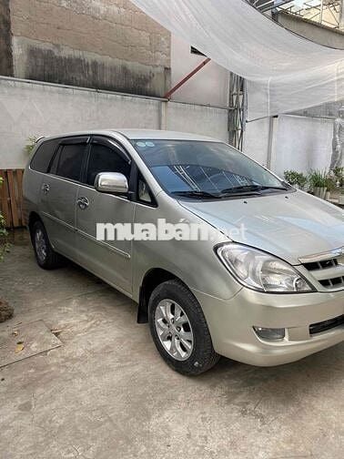 Toyota Innova 2007 G - 136000 km