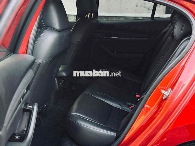 Mazda 3 2022 1.5L Luxury - 55300 km