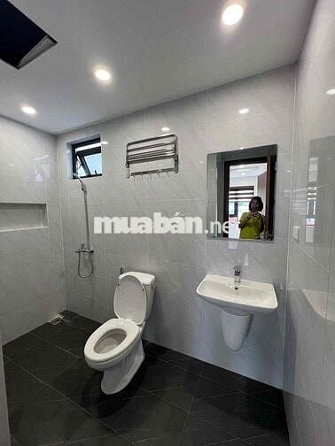 Cho thuê căn hộ full nội thất mới xây