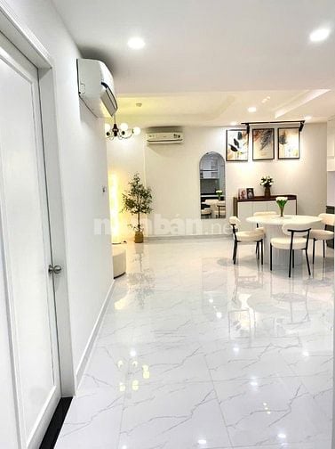 Bán chung cư Phú Hoàng Anh đầy đủ nội thất nhà đẹp