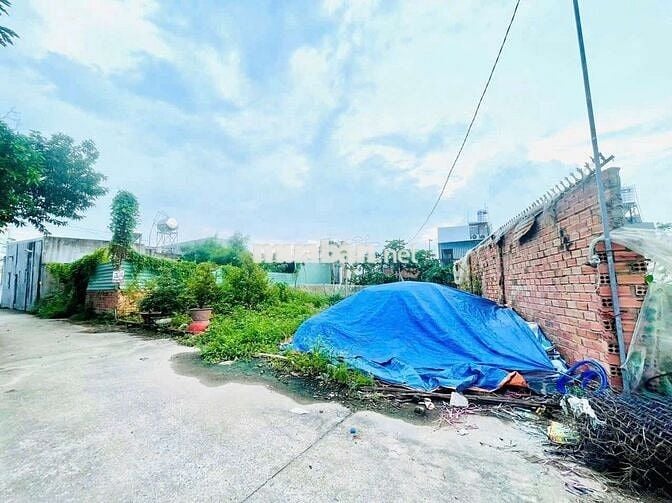 Bán đất thổ cư, nở hậu, đường xe tải gần chợ quang thắng