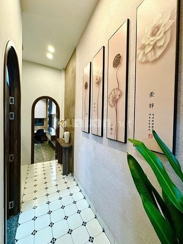 Cô Hương kêu bán căn (4x14) đường Gò Công P13 Q5, nhà còn mới hẻm 5m