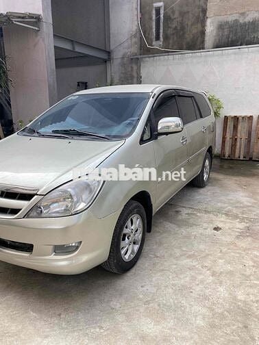 Toyota Innova 2007 G - 136000 km