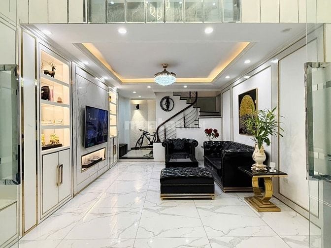 Nhà Đẹp Phố VIP Bạch Mai, Hai Bà Trưng 42m, 6 tầng, mt 4.1m, 13.3 tỷ