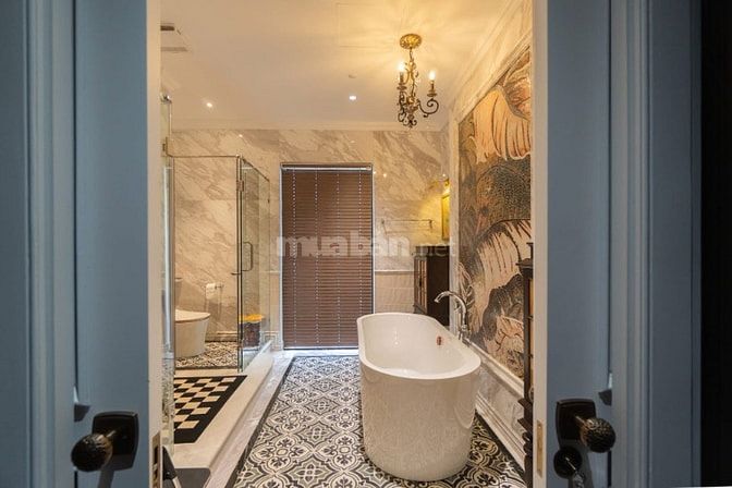 Bán Biệt Thự Tinh Hoa Thạch Bàn, Long Biên, 3 Tầng 150m², Nhỉnh 28 Tỷ