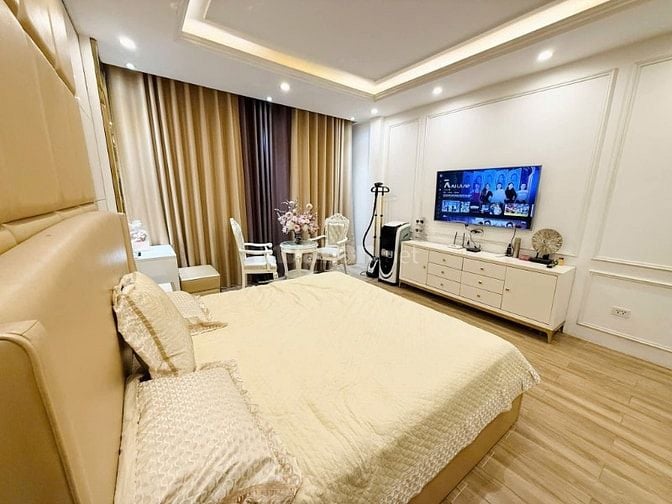 Nhà Đẹp Phố VIP Bạch Mai, Hai Bà Trưng 42m, 6 tầng, mt 4.1m, 13.3 tỷ