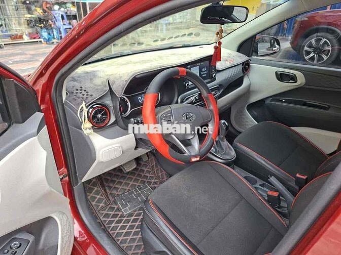 chính chủ bán grand i10 2022 số tự động,biển tphcm