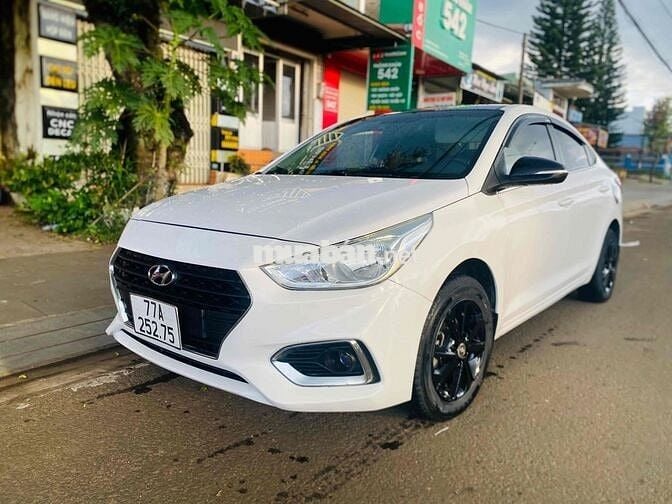 huynh dai Accent 2018