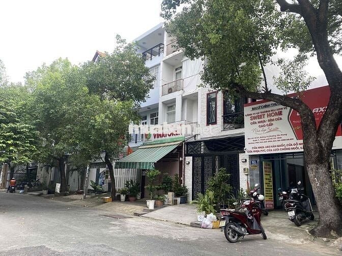 BÁN ĐẤT 4.5m X 25,4m ĐƯỜNG TÂN MỸ QUẬN 7