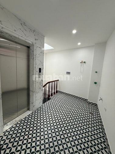 💥 S.I.Ê.U PHẨM MẶT NGÕ KINH DOANH – GẦN HỒ ĐH – Ô TÔ TRÁNH – 5 TẦNG T